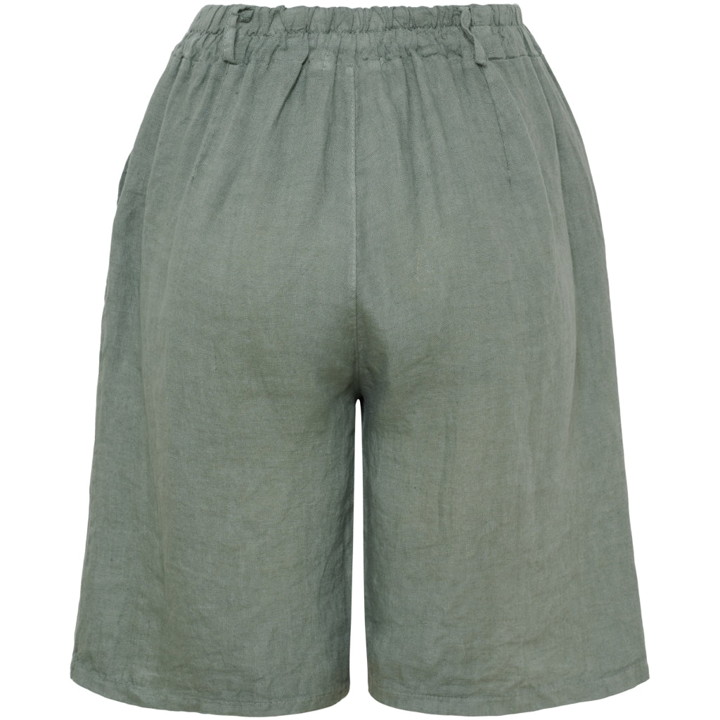 Shorts  Marta du Chateau