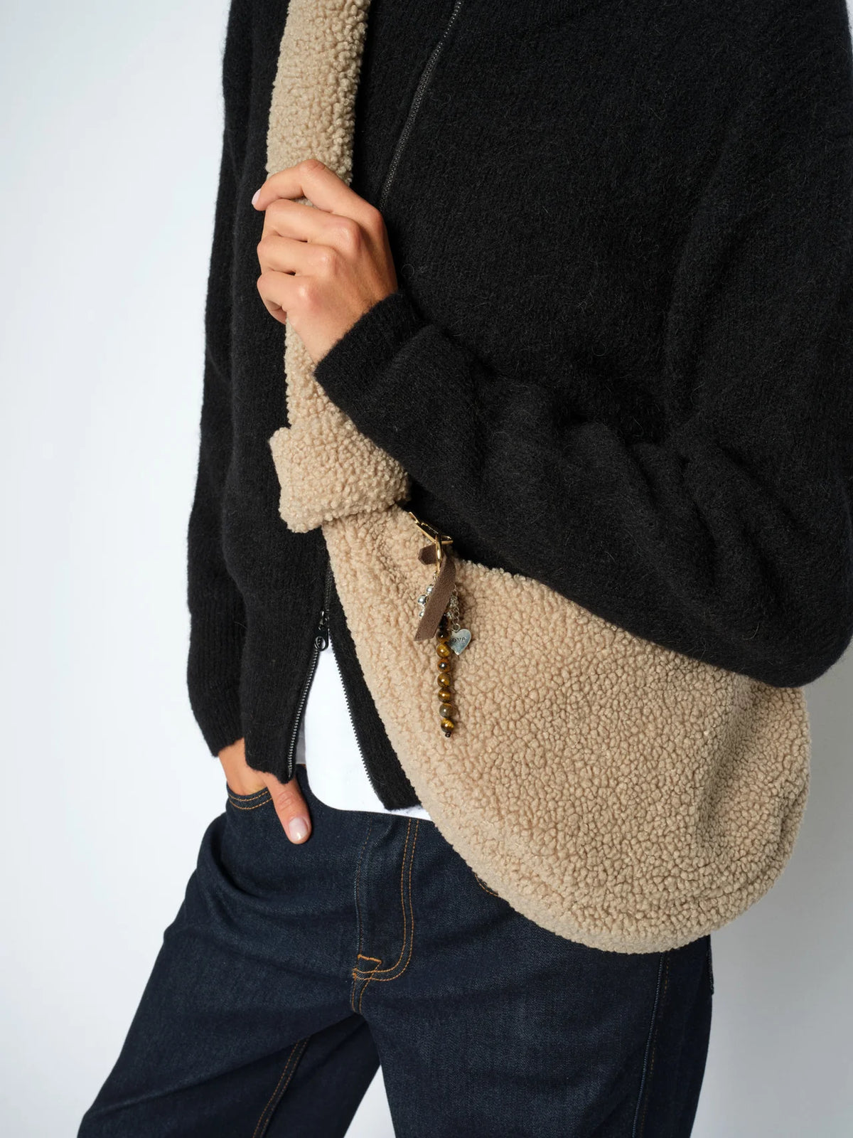 MosMosh CIA Teddy Tasche