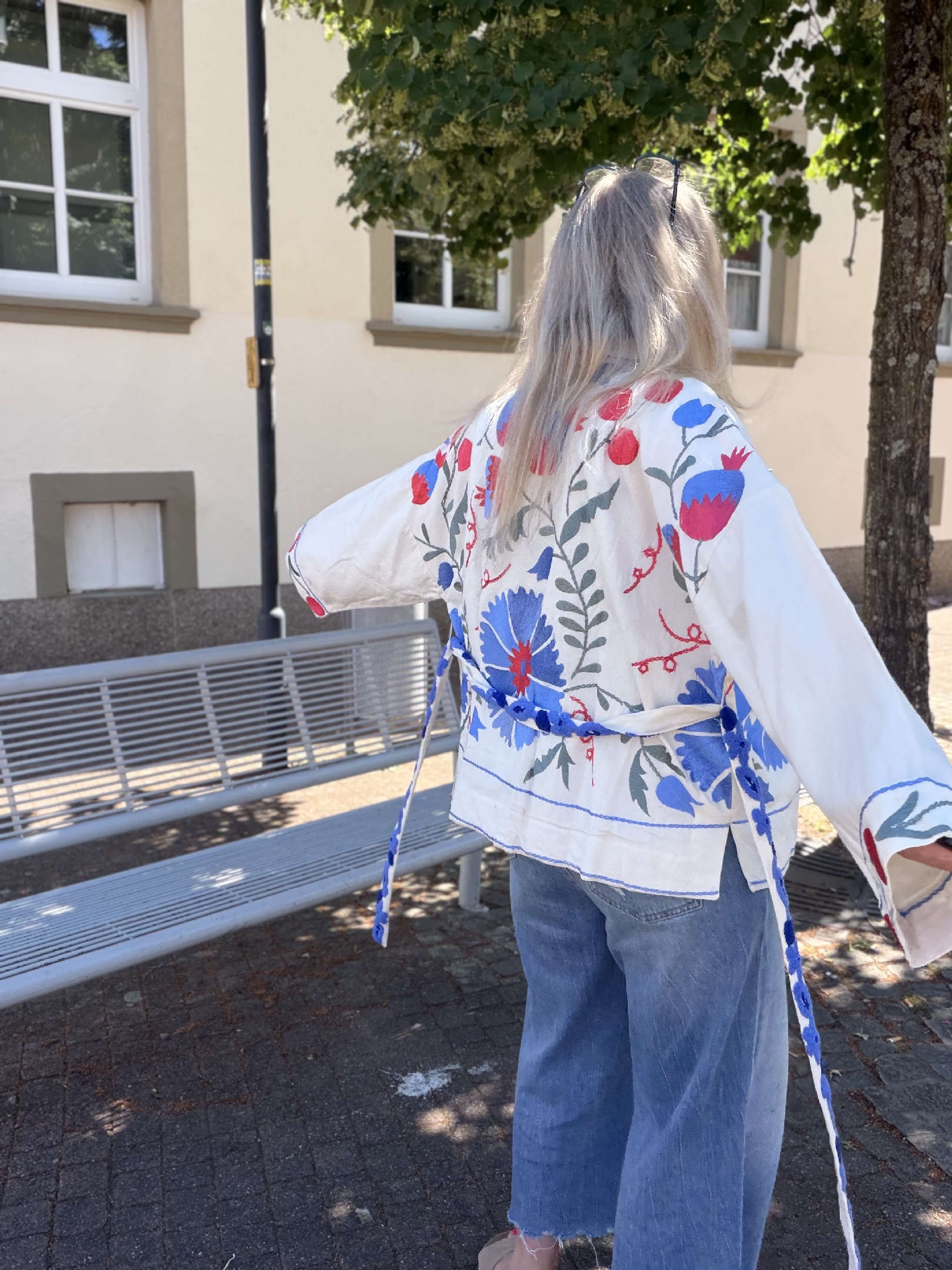 Bestickte Jacke  Moqoani