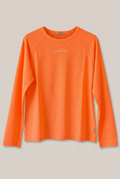 SENCES THE LABEL Glow Hour Langarmshirt in Orange, Vorderseite vor Greige-Hintergrund