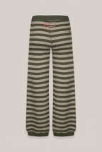 LoveJoyVictory FIRA Stripes Sweathose, Rückseite vor warmem Greige-Hintergrund